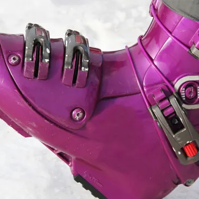 pink-ski-boots
