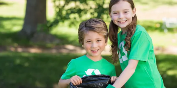 kids-with-black-plastic-trash-bag