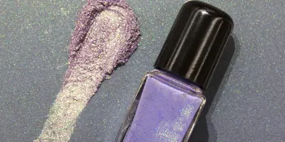 Veri-Peri-Nail-Enamel-Glitter-Purple