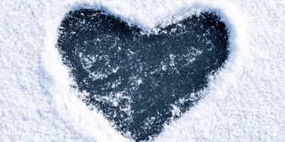 Heart-white-powder