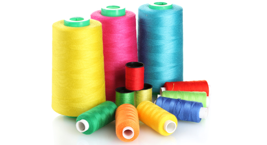 Colorful-yarns-fibers