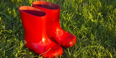 red-rain-boots