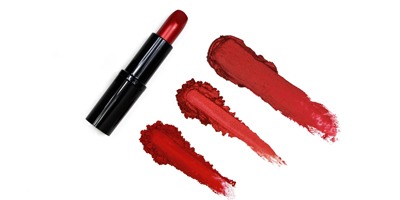 ruby-scarlet-shaded-lipstick